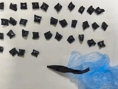 В Энгельсе двух граждан Таджикистана поймали с крупной партией наркотиков