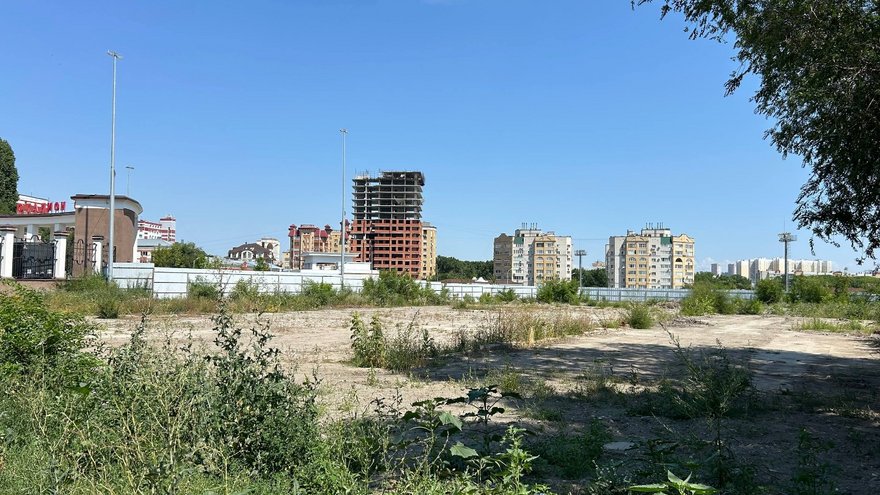 Власти прояснили судьбу двух пустырей рядом со Спартаком и Олимпией