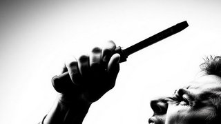 Сельчанин изранил приятеля отверткой за грубое обращение с женой
