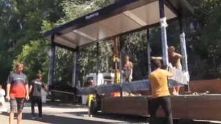 В Энгельсе установят 37 новых остановочных павильонов