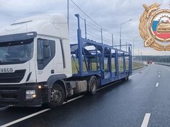 На окраине Саратова два человека разбились в ДТП с грузовиками