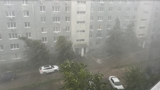 Погода в Саратовской области: 41-градусная жара, шторм и град