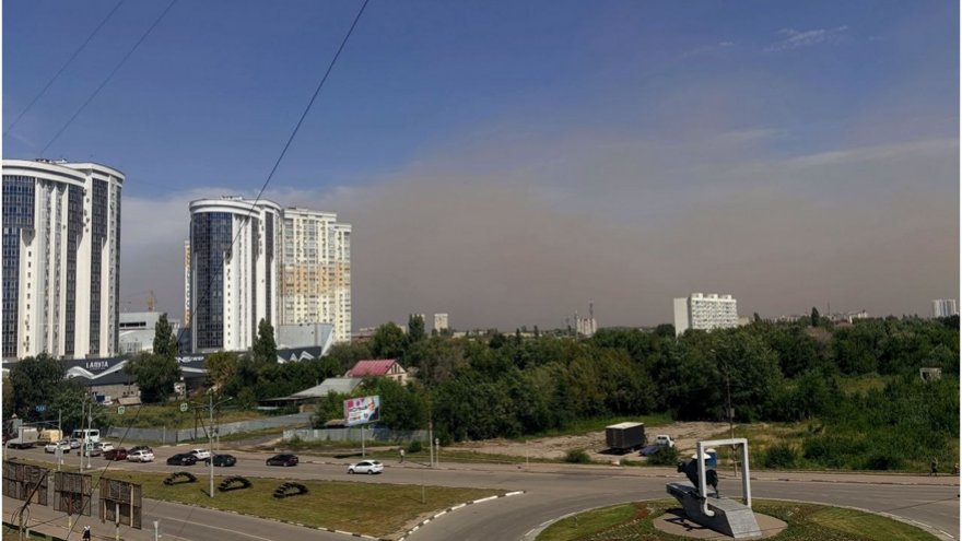 Ученый рассказал о причинах пыльной бури в Саратовской области