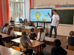 Более 1,8 тысячи саратовских детей обучили правилам безопасности на Островах приключений