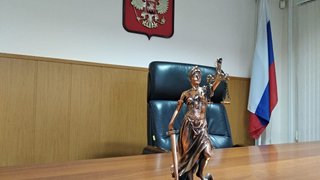 Суд в Саратове изучит карьерный рост экс-полицейского Михаила Горбачева
