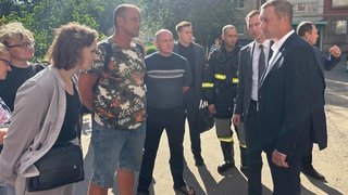 При налете БПЛА на Энгельс поврежден многоквартирный дом: жильцам пообещали помощь