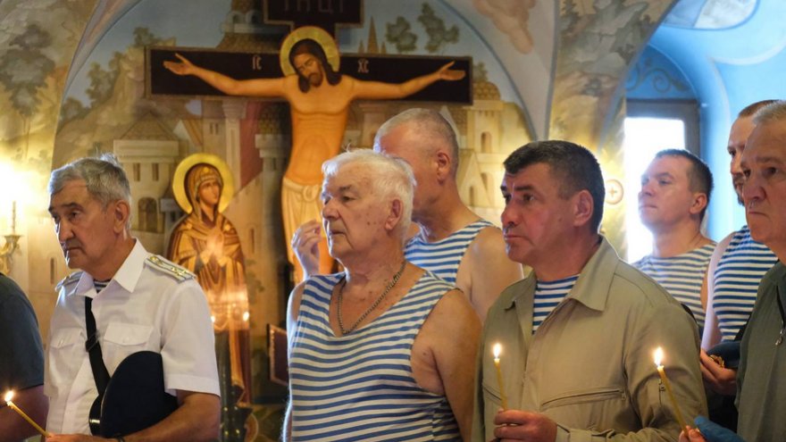 В Саратове отметили 96-ю годовщину образования ВДВ