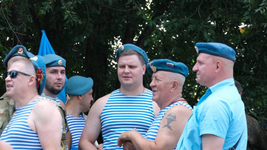 В Саратове отметили 96-ю годовщину образования ВДВ