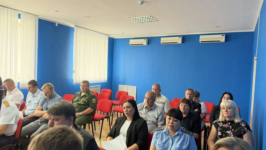 После жалоб на рабство в Саратовской области силовики и власти обсуждали гармонизацию межнациональных отношений