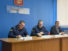 После жалоб на рабство в Саратовской области силовики и власти обсуждали гармонизацию межнациональных отношений