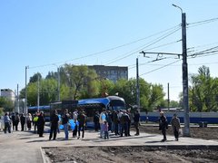 Саратовцам предложили ездить в общественном транспорте со скидкой