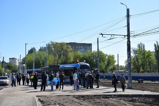 Саратовцам предложили ездить в общественном транспорте со скидкой