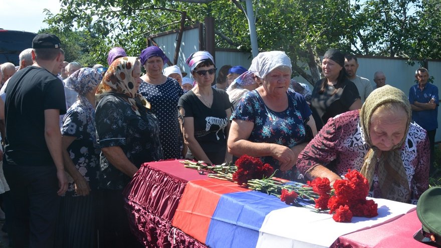 Прикрывал сослуживцев в последнем бою: с СВО не вернулся командир огнеметного батальона из Саратовской области