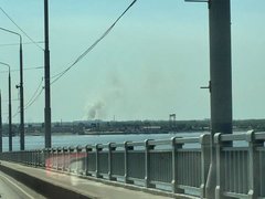 Энгельс сильно заволокло дымом от горящего мусорного полигона