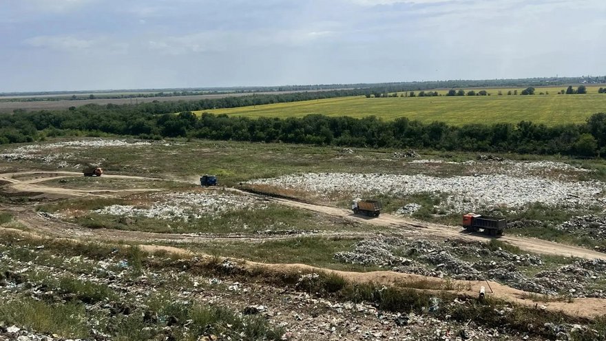 Тушить тлеющий полигон в Энгельсе будут круглосуточно