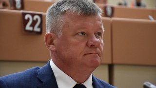 Дело о ДТП с саратовским вице-губернатором Исаевым рассмотрели в Волгограде