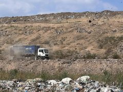 Пожар на мусорном полигоне в Энгельсе: площадь тушения уменьшилась на 30%