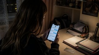 Телефон со скидкой обернулся для подростка из Энгельса потерей денег
