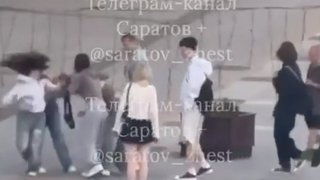 Следователи заинтересовались видео с избиением девушки в Саратове