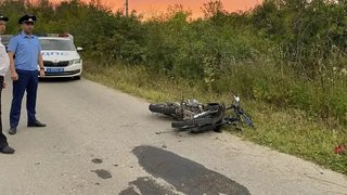 В Вольске разбились два подростка на мотоциклах