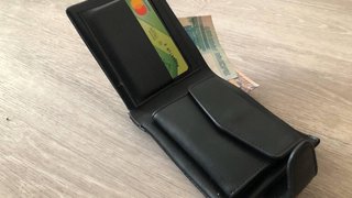 Саратовец обокрал знакомого за отказ дать денег в долг