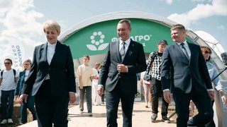 Губернатор оценил готовность компаний к новому аграрному сезону