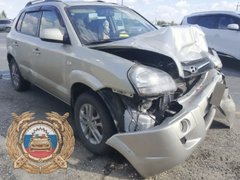 Под Саратовом иномарка протаранила стоящую Гранту, пострадала девушка