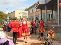 В Энгельсском доме-интернате отпраздновали Медовый и Яблочный спасы