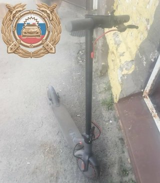 Подросток на электросамокате сбила женщину