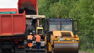 Энгельсский Автогрейд задолжал миллионы 87 рабочим