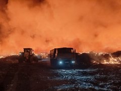 В Саратовской области загорелся очередной мусорный полигон