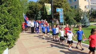 В Энгельсском доме-интернате отметили День российского флага