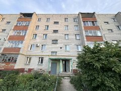 В Саратовской области 2-летний мальчик упал с 5 этажа: он отделался переломом ребра
