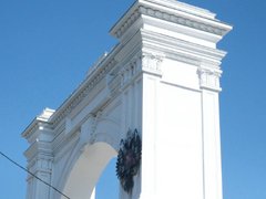 В Саратове завершают строительство спуска у царских ворот