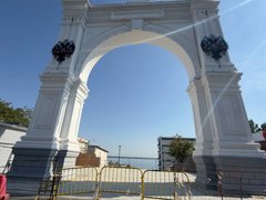 В Саратове завершают строительство спуска у царских ворот