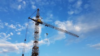 Глава района о высотках вместо хлебокомбината в Энгельсе:  власть будет пресекать любые подобные попытки