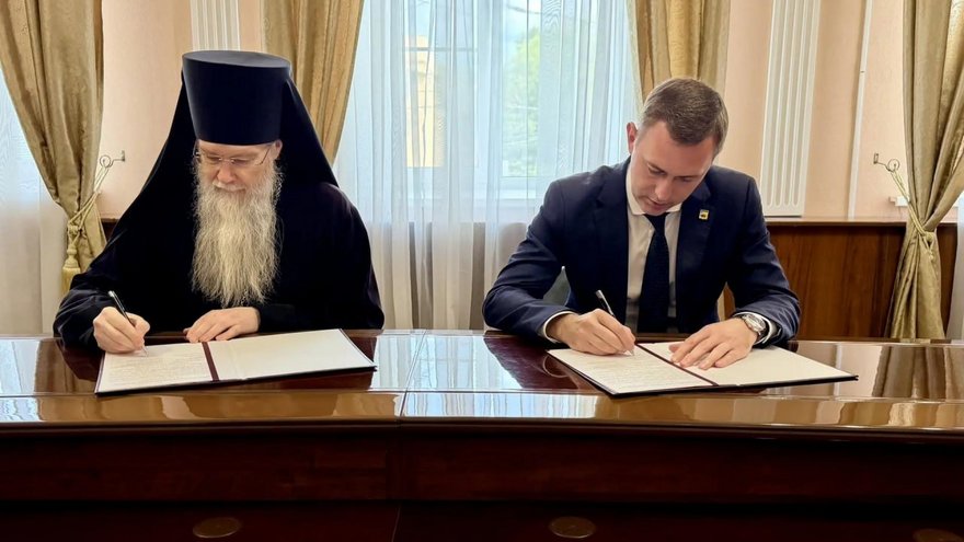 Власти Энгельса намерены с помощью священников укреплять духовно-нравственные основы общества
