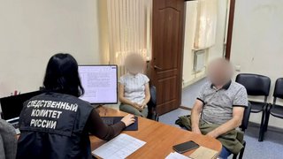 Под Вольском женщине всадили нож в шею