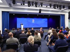 Волонтёры обсудили развитие гуманитарных миссий и подготовку добровольцев