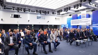 Волонтёры обсудили развитие гуманитарных миссий и подготовку добровольцев