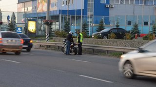 В Саратове полицейские поймали пьяного мотоциклиста-повторника