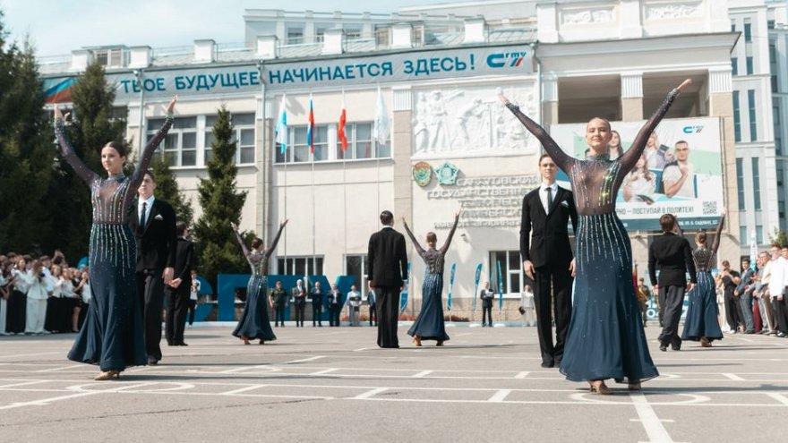 Двери Политеха открылись для 6,5 тысяч первокурсников