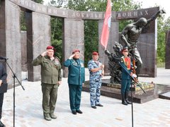 Имена еще 200 бойцов СВО увековечили в Саратове