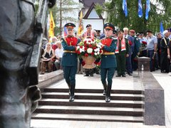 Имена еще 200 бойцов СВО увековечили в Саратове