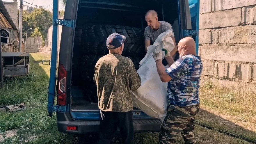 Саратовцы отправили новый гуманитарный груз в зону СВО