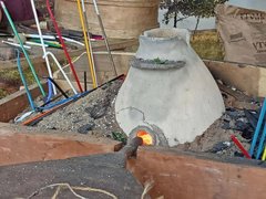 На саратовском фестивале Укек рассказывают о средневековых пытках и дерутся на мечах