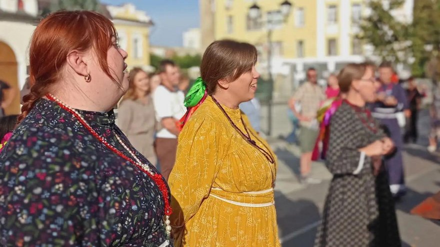 Ярмарка ремесленников, фильм о Гагарине, дерево желаний: в городе прошел фестиваль Саратов. Туризм