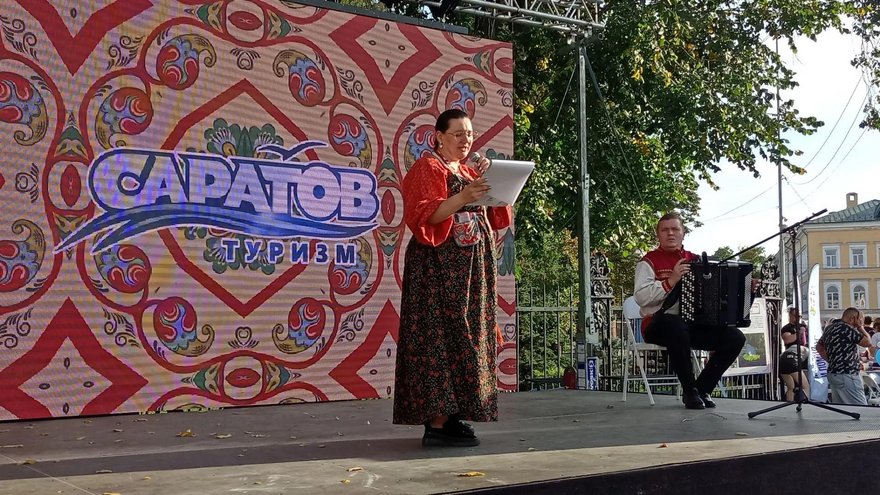 Ярмарка ремесленников, фильм о Гагарине, дерево желаний: в городе прошел фестиваль Саратов. Туризм