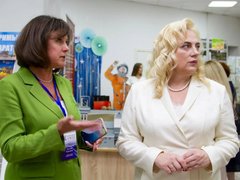 Замглавы Минкультуры РФ осмотрела библиотеку в Саратове
