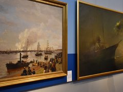 Флоту быть!: в Саратове открыли выставку с картинами Айвазовского и ботиком Петра I